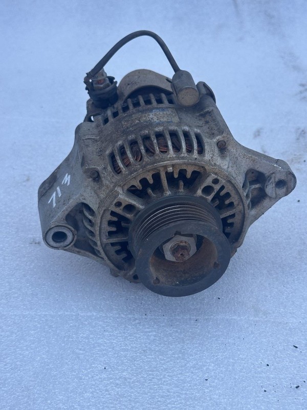 1990 1991 LEXUS ES250 ALTERNATOR DENSO OEM 27060-62040