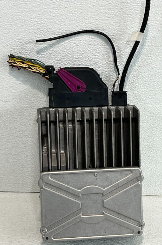 06-09 MERCEDES R350 Amplifier Amp Harmon Kardon Becker OEM