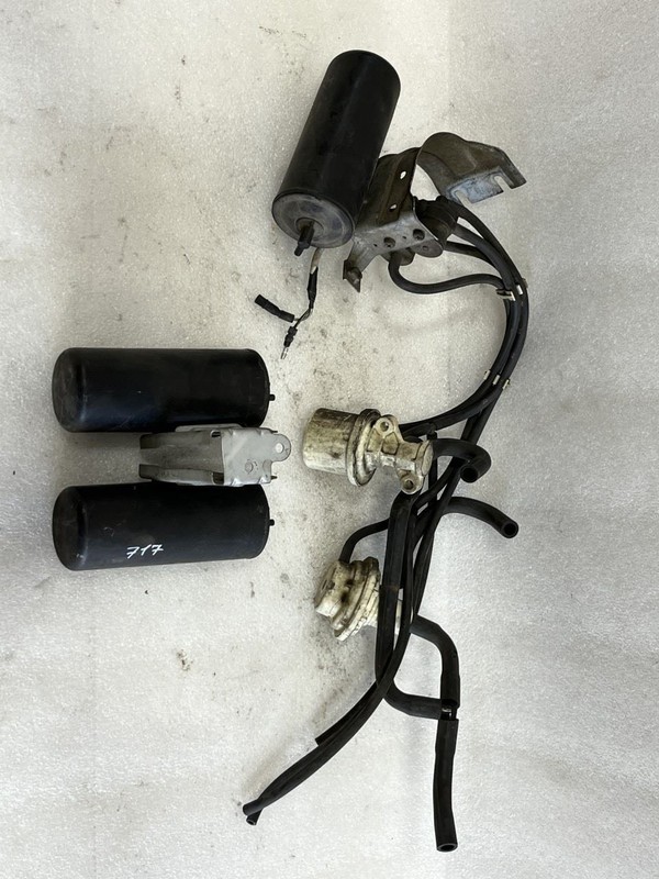 1984 1985 HONDA ACCORD LX FUEL VAPOR CHARCOAL CANISTER 1.8L CARBURETED SEDAN