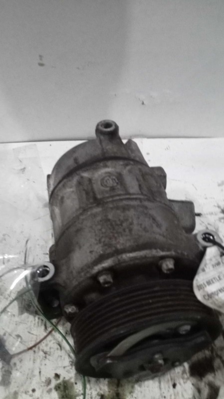 2015 Volkswagen Beetle A/C Compressor OEM 489932 110K Miles White