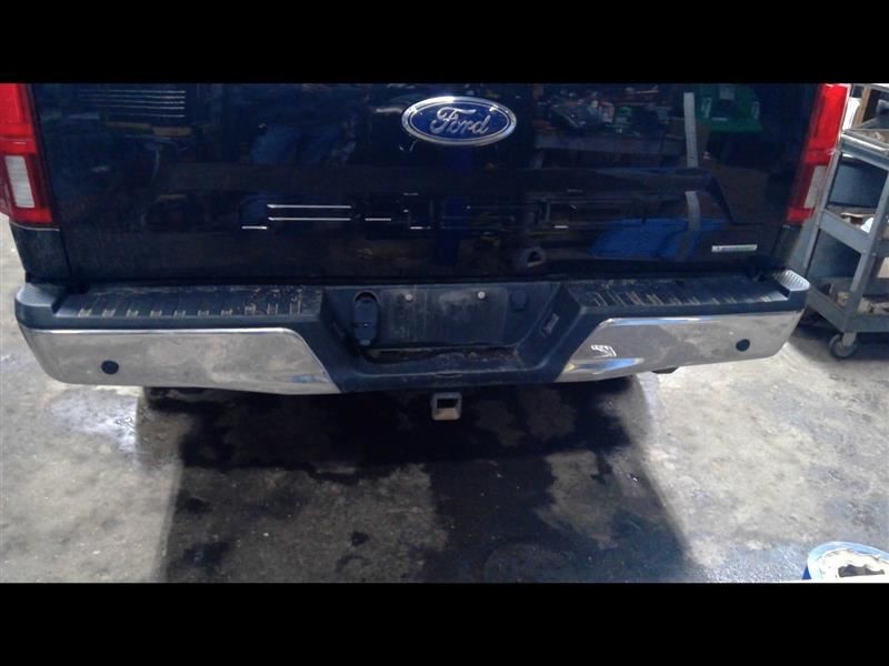 Rear Bumper Receiver Style Hitch Chrome Fits 15-19 FORD F150 PICKUP 795775