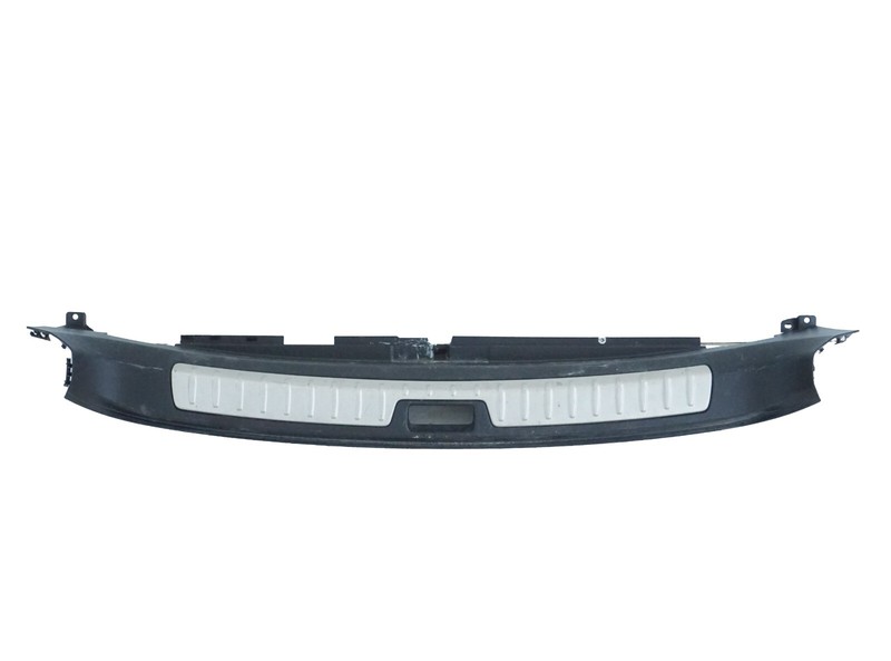 2008 - 2013 BMW X6 REAR TRUNK ALUMINUM TRIM MOLDING SILL PANELOEM