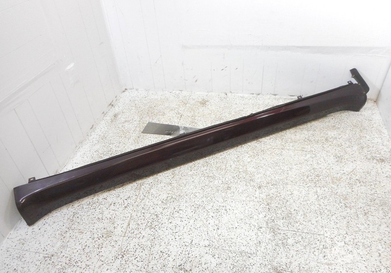 2006 Maserati Quattroporte M139 Passenger Rocker Panel Side Skirt Moulding OEM