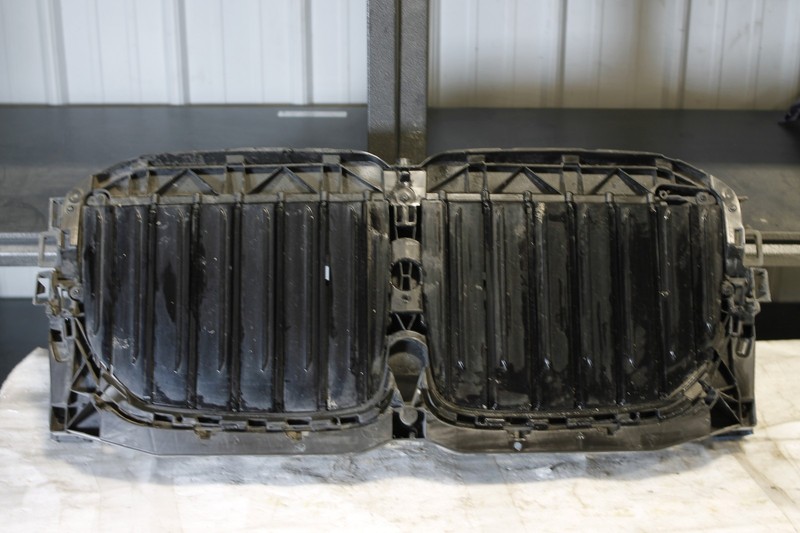 2019-2021 Bmw X5 Front Grille Grill Shutter Assembly Oem