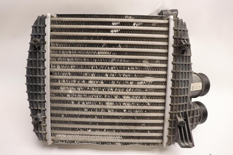 2014-2017 MASERATI QUATTROPORTE 3.8L TURBO RIGHT ENGINE INTERCOOLER RADIATOR OEM
