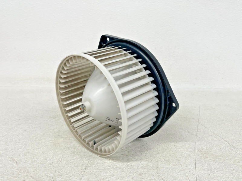 ⭐2017-2021 NISSAN TITAN FRONT HVAC AC HEATER BLOWER MOTOR FAN SHROUD LOT2572