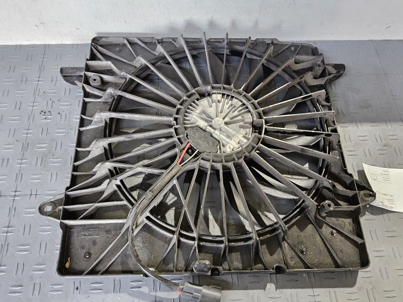 2020-2023 GMC Acadia Radiator Fan Motor Fan Assembly 3.6L w/o Tow Package