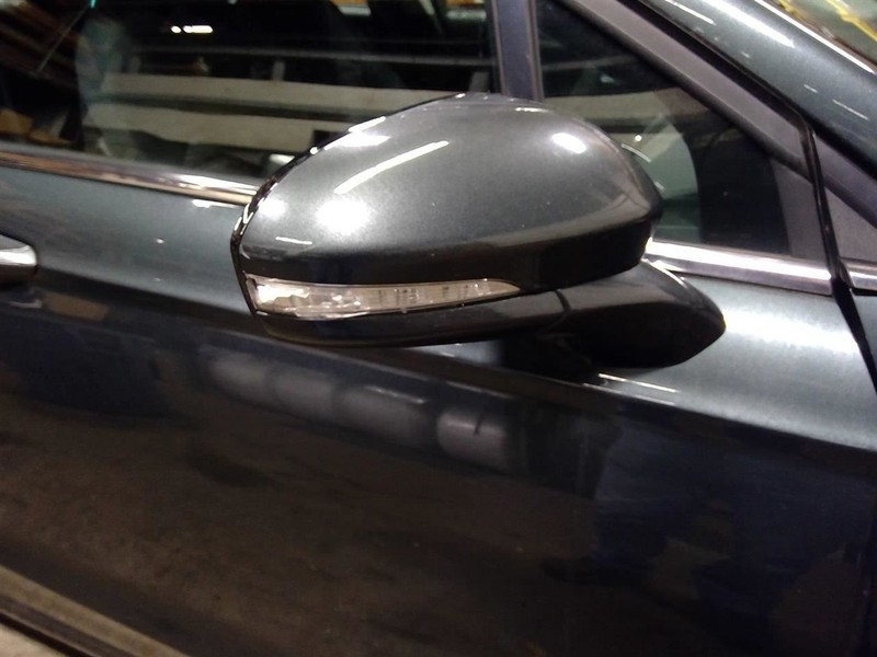 Passenger Side View Mirror Power With Turn Signal Fits 15-17 FUSION 1770170