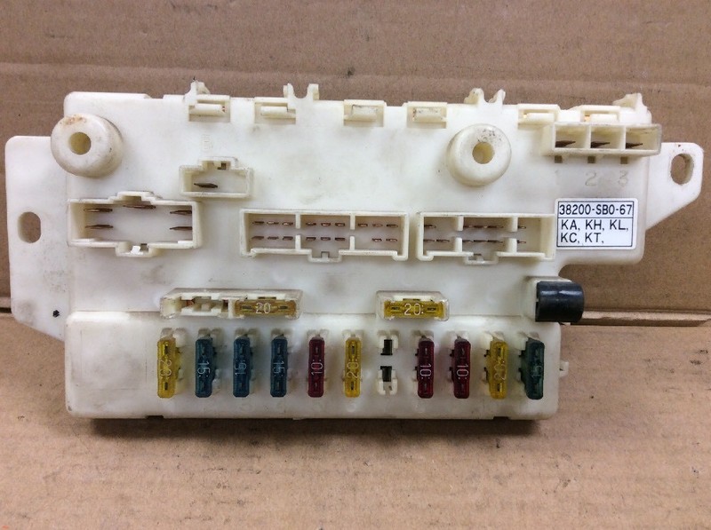 86 87 Prelude DX Interior Cabin Compartment Fuse Relay Box Assy Used OEM