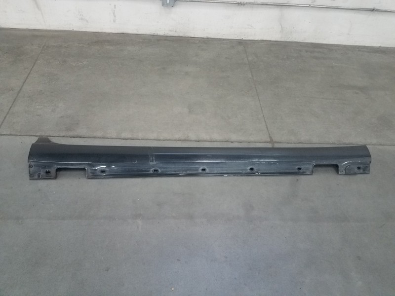 2013 Mercedes AMG CLS 63 Right Side Skirt Rocker Panel #1960 B8