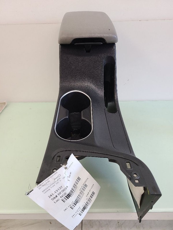 Console Front Sedan Floor Fits 17-18 ELANTRA 590506