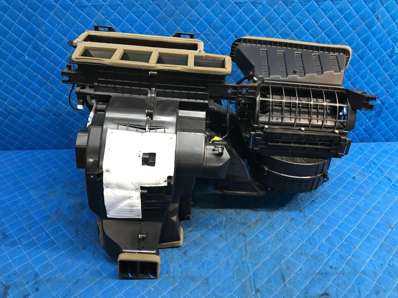 2016-2020 KIA SORENTO HVAC AC CLIMATE HEATER BLOWER MOTOR HOUSING BOX OEM