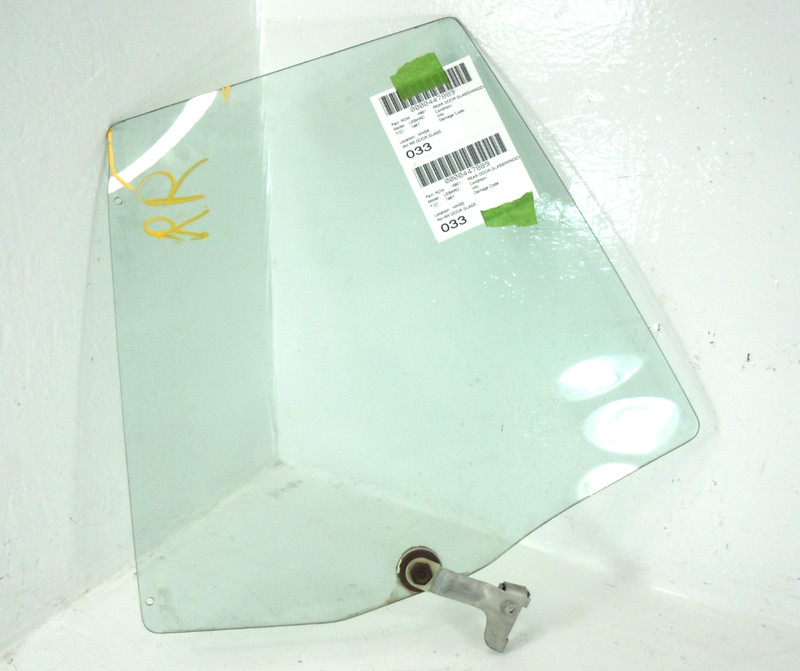 1986-1988 Chrysler Lebaron Sdn Wgn Rear Door Window Glass Passenger Right OEM