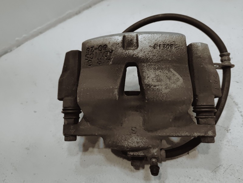 TOYOTA RAV4 2019-2025 FRONT RIGHT PASSENGER SIDE BRAKE CALIPER W/OUT PAD OEM