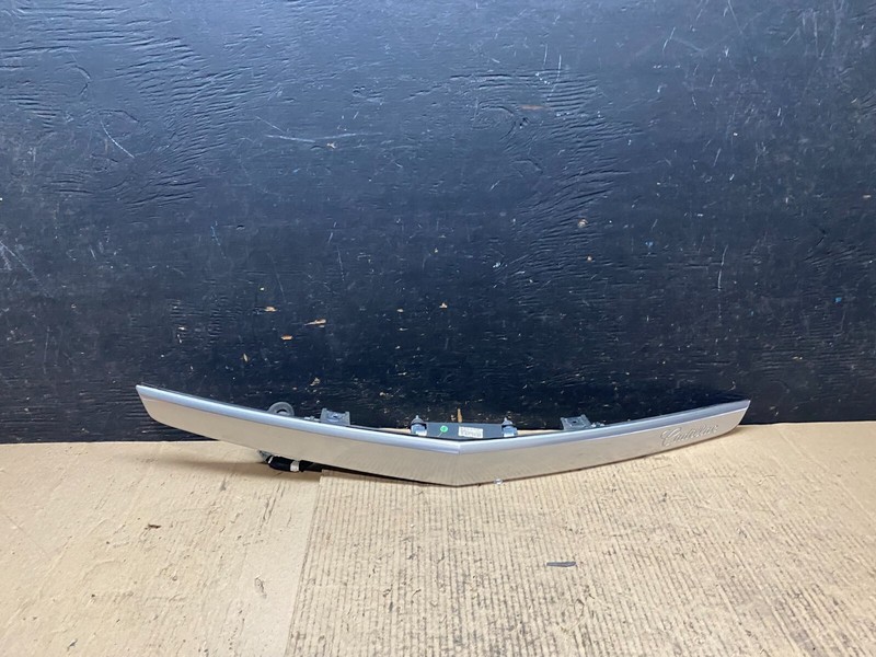 2013 to 2017 Cadillac XTS Trunk Finish Garnish Panel Molding N3294