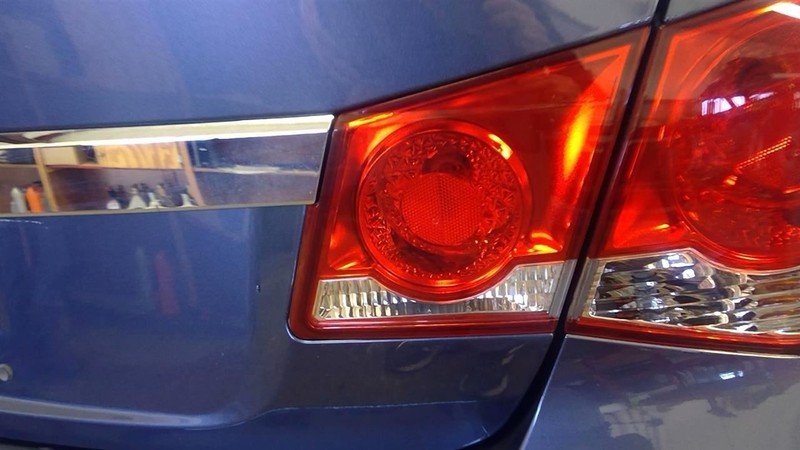 Passenger Tail Light VIN P 4th Digit Limited Fits 11-16 CRUZE 3398697