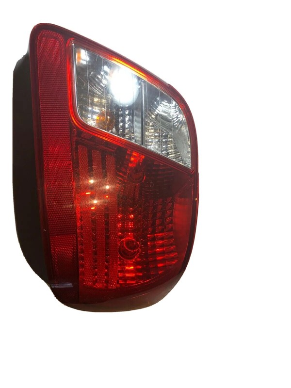 KI2801128 Fits 2006-2011 KIA RIO Passenger Side Taillight Bulbs Incl. OEM