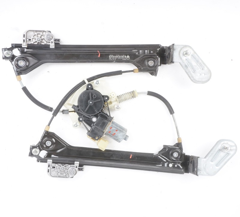 2014 - 2021 Maserati Ghibli Rear Right Side Door Window Regulator Motor OEM