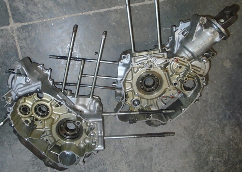 1992 Yamaha XV750 XV 750 Virago Engine Case Casing Crank Motor Block Drive Gear