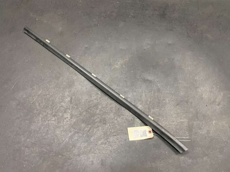 Rear Right Door Window Belt Molding 2019 KIA Soul 86392-B2000 2014 2015-2019