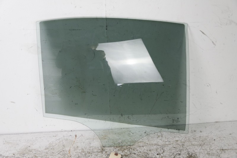 12-18 BMW F30 F31 3-SERIES REAR RIGHT DOOR GLASS WINDOW TINTED OEM