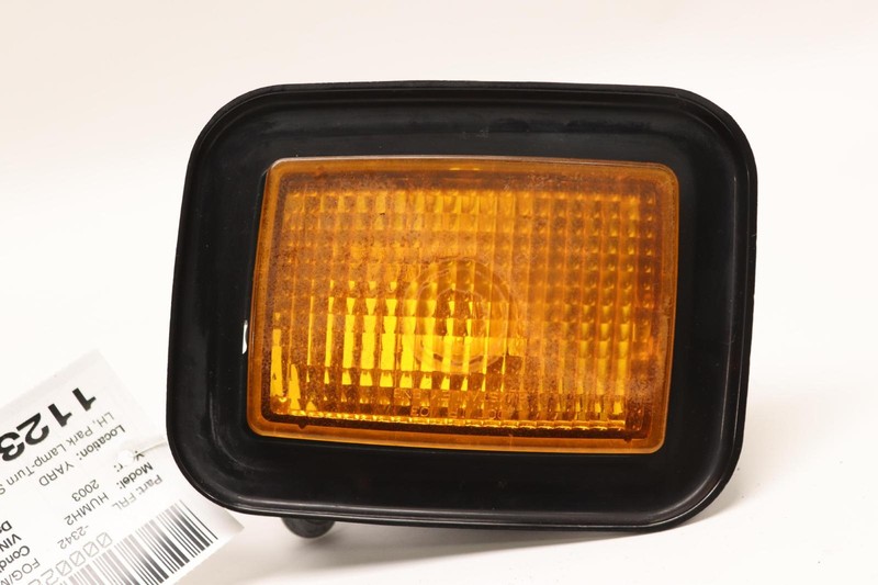 2003-2009 HUMMER H2 FRONT LEFT DRIVER SIDE PARKING TURN SIGNAL LIGHT LAMP OEM
