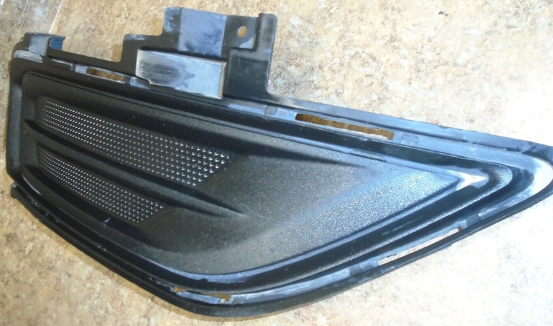 2016 FORD FUSION 1.5L 1.5 L Right Front Fog Light Cover Panel Bumper RH Bezel 15