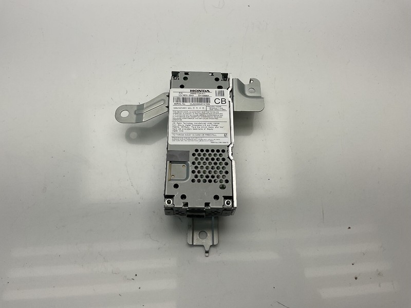 2017 Honda CivicSatellite Tuner Control Unit 39800-T2A-A11 OEM
