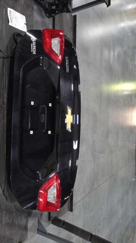 2017 Chevrolet Cruze OEM Black Deck Lid Trunk Lid 39033291 39081683 Used