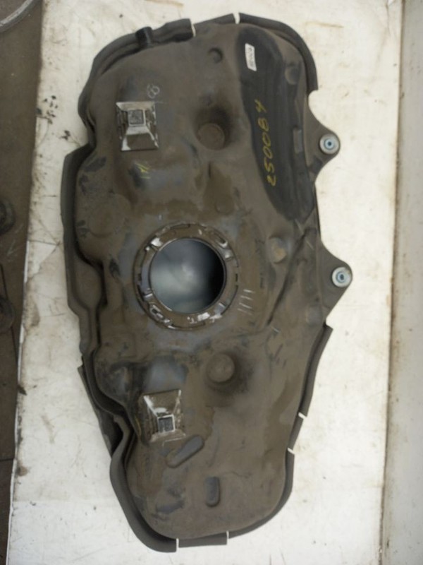 18 19 20 21 22 23 TOYOTA CAMRY LE HYBRID 2.5L FUEL TANK A25AFXS 77100-06670