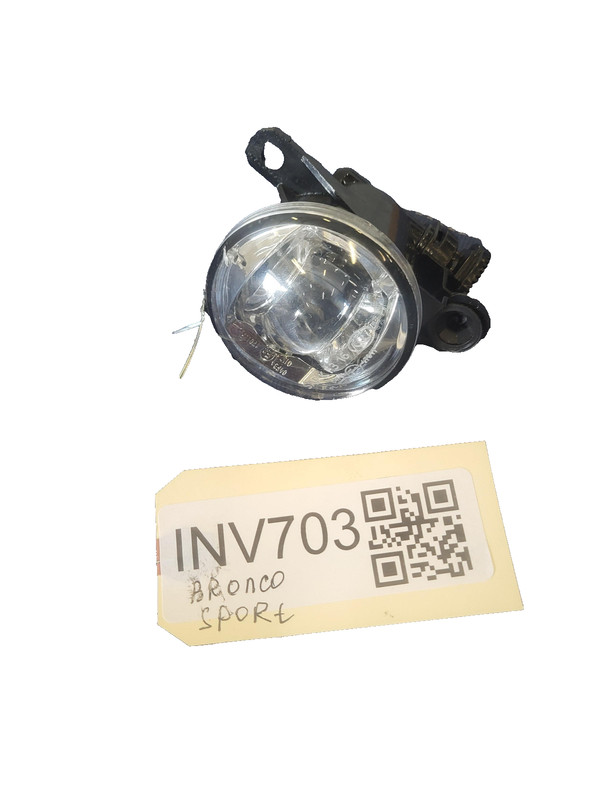 Used Oem Ford Front Right Fog Light Lamp M1PZ-15200 for 2021-2023 Bronco Sport