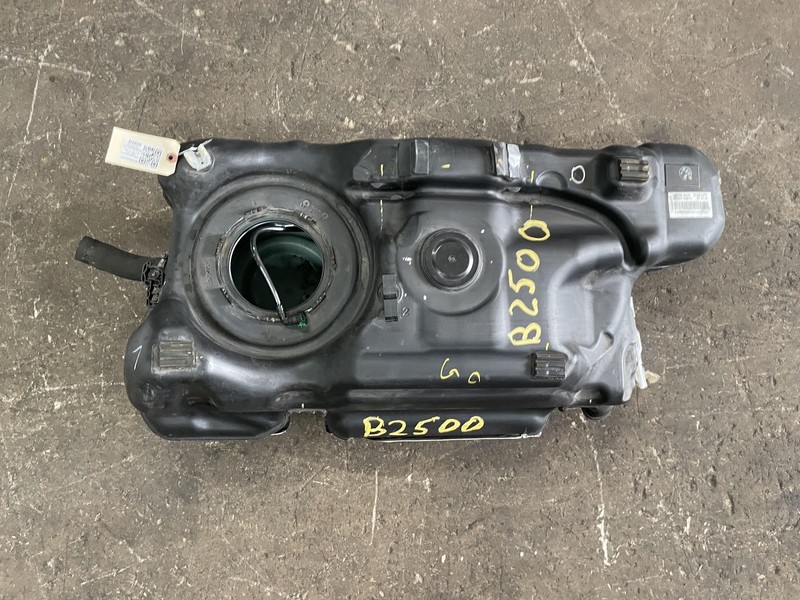 Fuel Tank 1.4L FWD 2018 Buick Encore 42541692 2015 - 2021