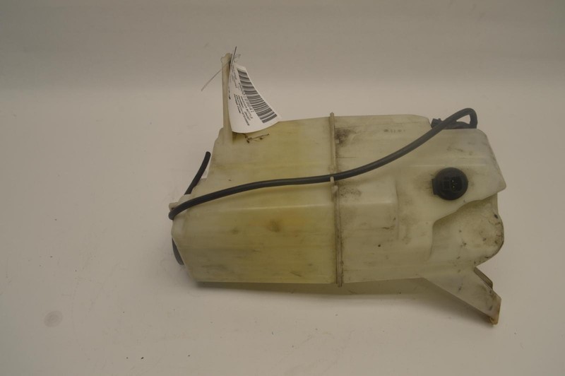 2007-2021 TOYOTA TUNDRA WINDSHIELD WASHER FLUID RESERVOIR BOTTLE TANK OEM
