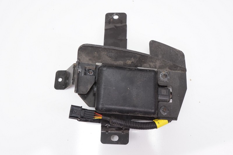 HYUNDAI ELANTRA Rear Left Blind Spot Radar Module OEM 2017 2018