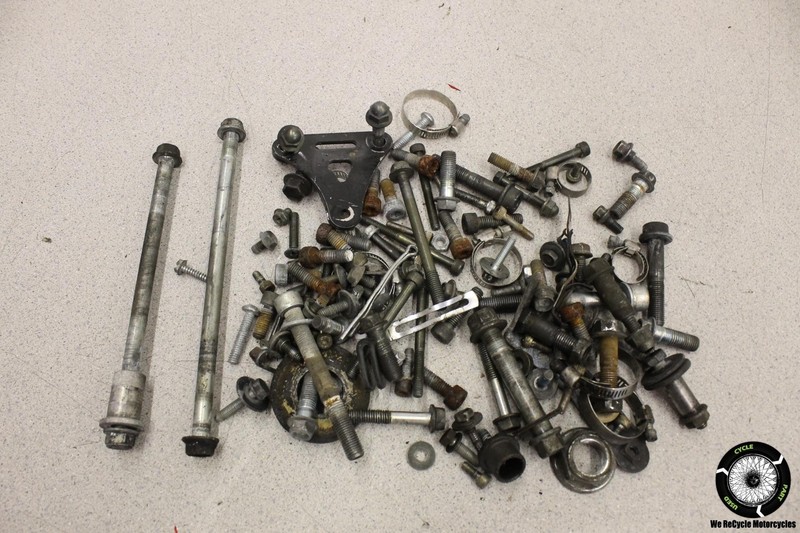 1998 Suzuki GSXR600 MISCELLANEOUS NUTS BOLTS ASSORTED HARDWARE GSXR 600 98