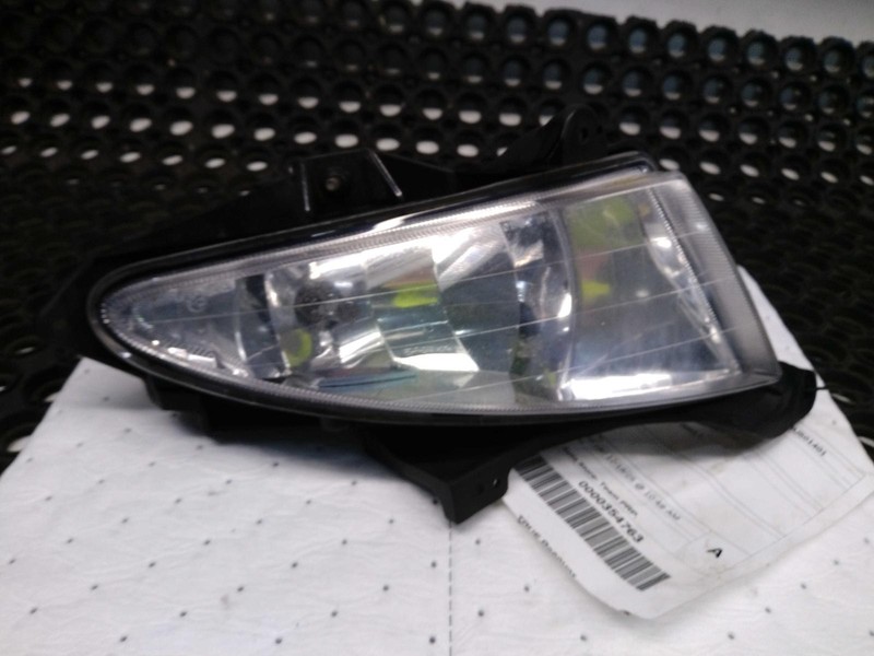 2008 Hyundai Elantra Left Fog Light Assembly Black OEM 416851 67K Miles