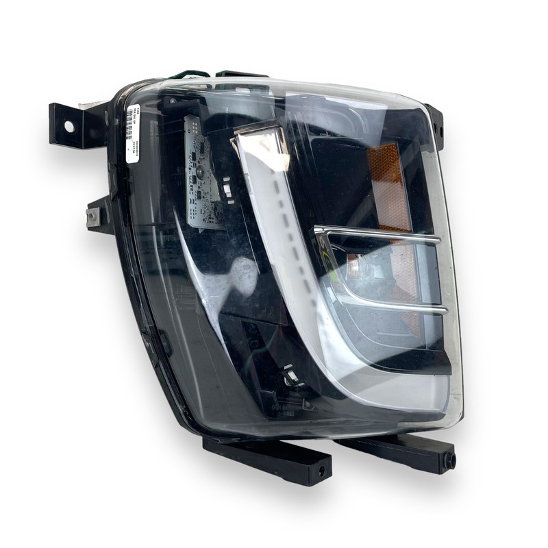 2016-2020 Tesla Model X Right side fog daytime running light OEM 1034327-00-A