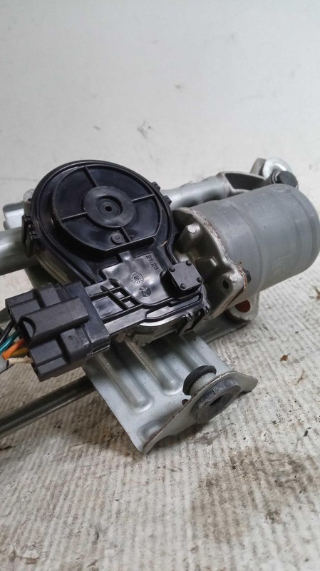 Used Windshield Wiper Motor fits: 2018 Hyundai Elantra Sedan Grade A