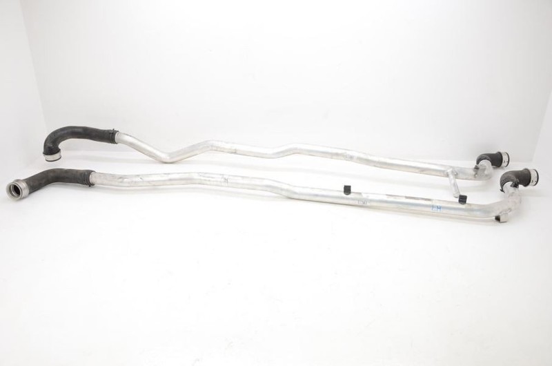 2013-2016 Porsche Boxster S Pair of Coolant Water Pipes 98110605201