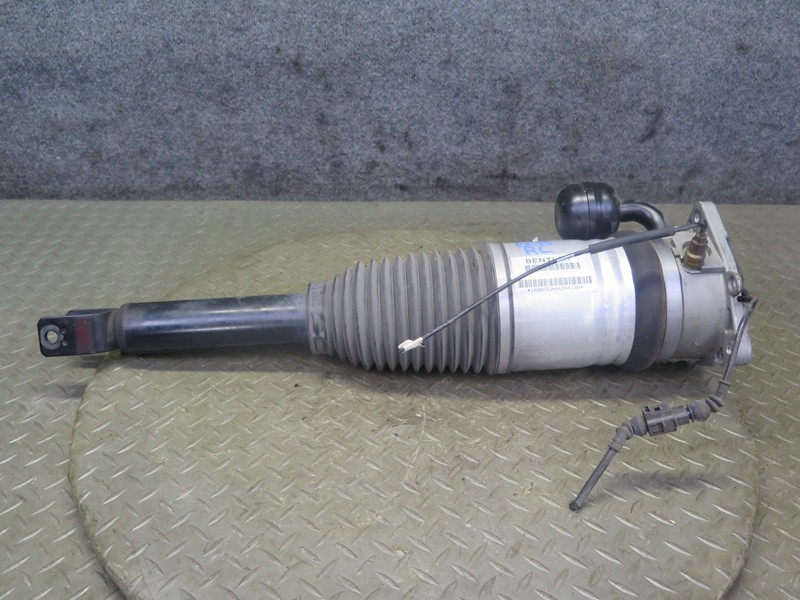 2006-2012 BENTLEY FLYING SPUR REAR LEFT SIDE AIR RIDE AIR SHOCK STRUT ABSORBER