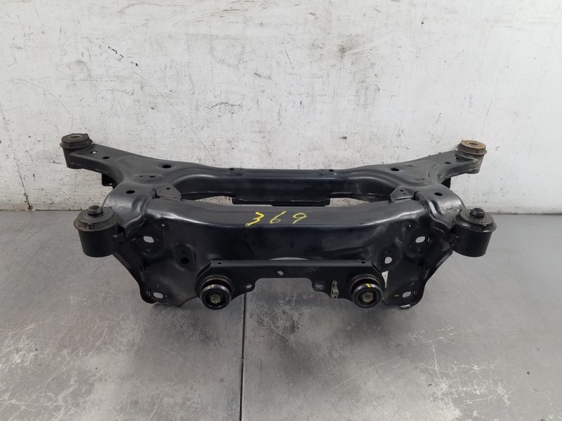 2015 Nissan Juke Nismo RS AWD Rear Subframe Crossmember #0247 F1
