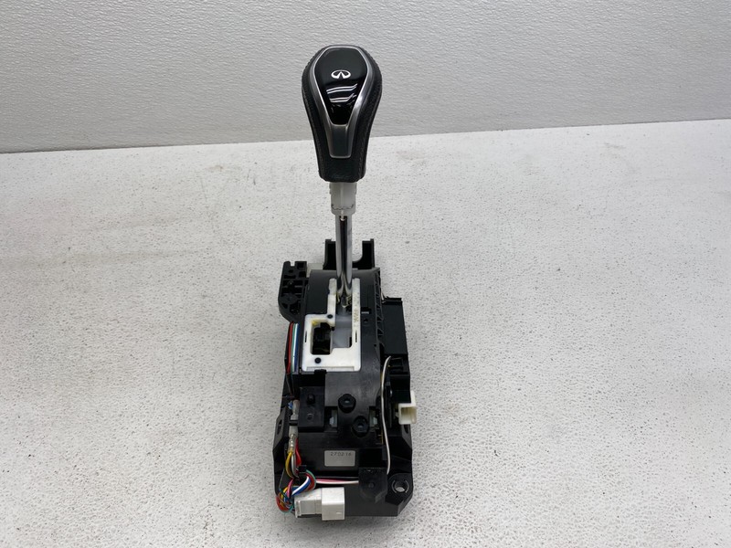 2016-2020 INFINITI QX60 GEAR SHIFTER SELECTOR OEM LOT638