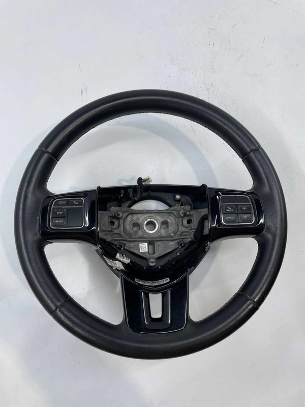 2014 Dodge Caravan SXT Steering Wheel Assembly With Swtches & Harness Scuffs OEM