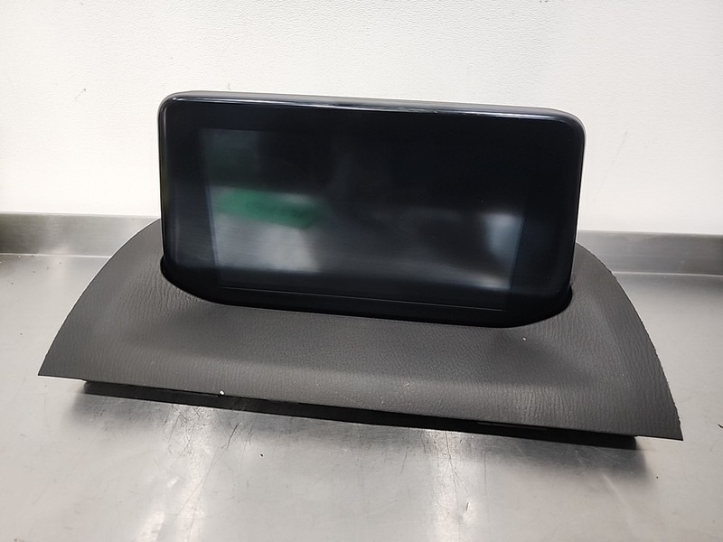 Info GPS Screen Display Screen Upper Dash Center 17 - 18 MAZDA 3 B61A 61 1J0 B