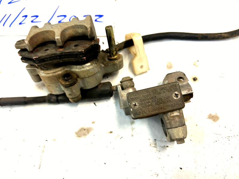 Yamaha Motorcycle YZ250F Front Hydraulic Brake Caliper Cylinder 5MV-2580T-11-00