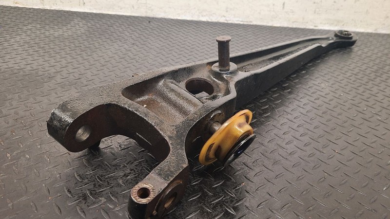 92-07 Ford E250 VAN Front Right Passenger Beam Axle Arm OEM F2UZ-3006-B