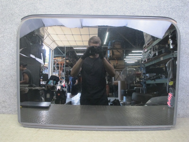 2015-2018 PORSCHE MACAN REAR PANORAMIC SUNROOF GLASS PANEL