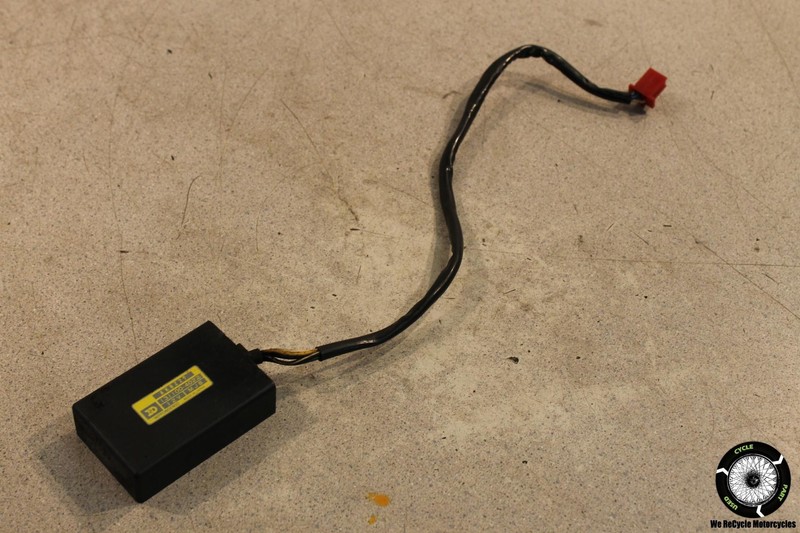 1985 Honda Magna 700 VF700 C ECU COMPUTER CONTROLLER UNIT BLACK BOX ECM CDI VF
