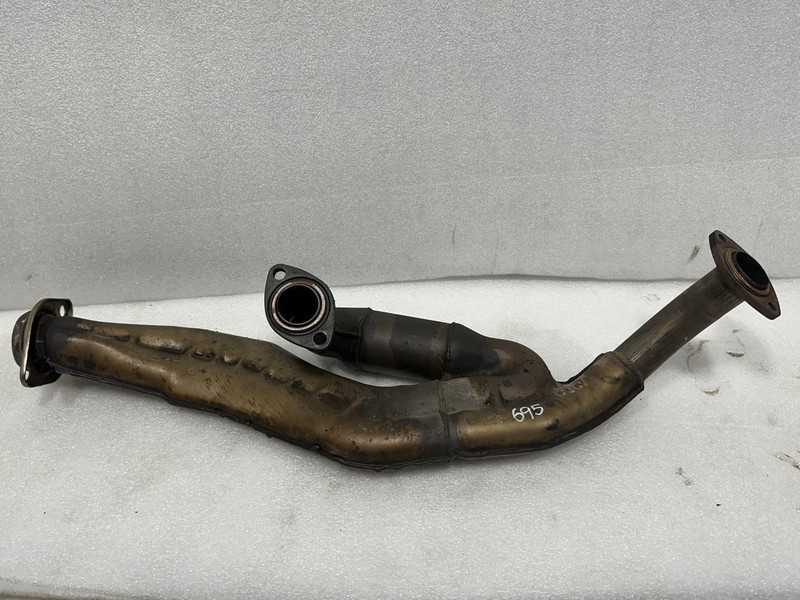2000 2001 2002 2003 2004 TOYOTA AVALON EXHAUST Y PIPE FEDERAL EMISSIONS NON-OEM