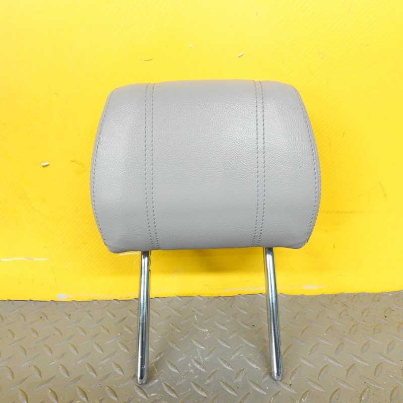 2020-2023 RANGE ROVER EVOQUE REAR LEFT / RIGHT SIDE SEAT HEADREST LEATHER OEM